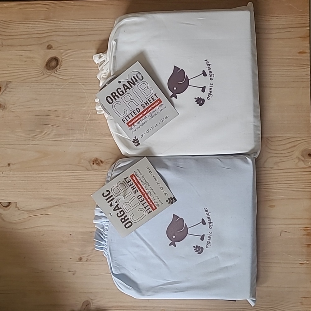 Baby Crib Organic fitted sheet.